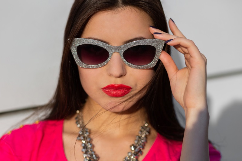 Sunglasses-Trends-for-2025-Style-Meets-Innovation